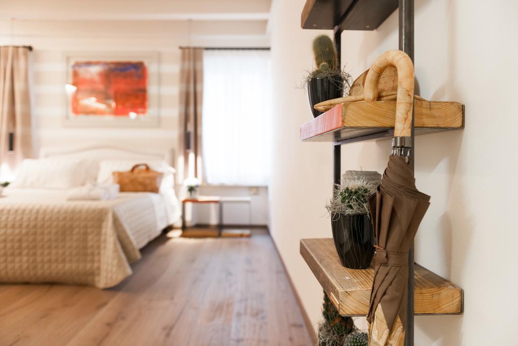 Verona Suites Luaran gambar