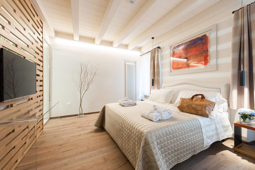 Verona Suites Luaran gambar